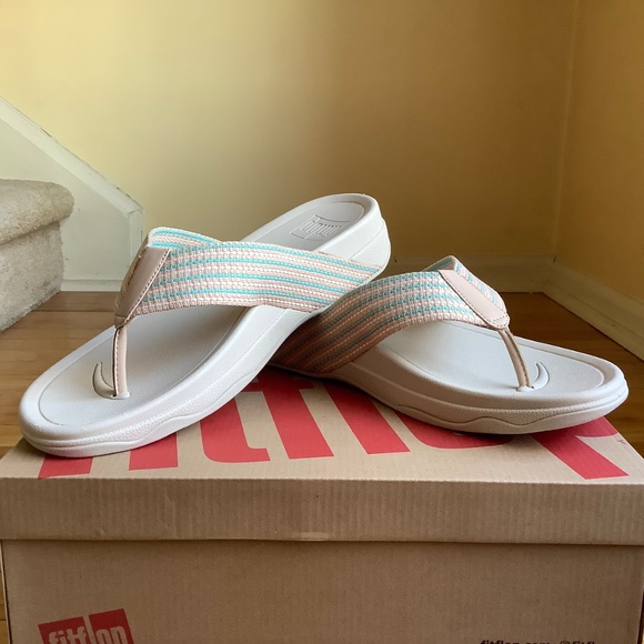 Fitflop Surfer Weave Striped Men’s Toe-Post Sandal Sandstone - Picture 2 of 16